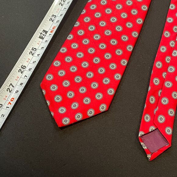 ~ J.G. Hook red vintage necktie tie, blue/gray, navy, gold medallion pattern USA - Picture 6 of 9